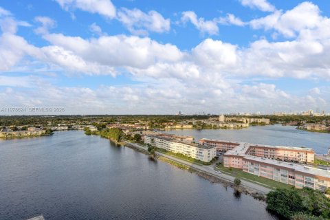 Copropriété à louer à Miami, Floride: 1 chambre, 79.99 m2 № 2048793 - photo 21