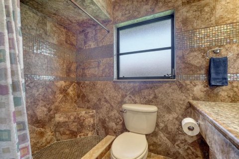 Condo in Sarasota, Florida, 3 bedrooms  № 1631577 - photo 18
