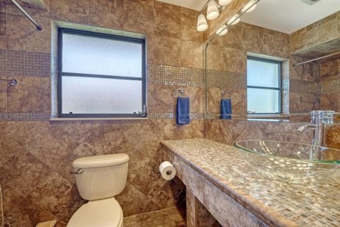 Condo in Sarasota, Florida, 3 bedrooms  № 1631577 - photo 19