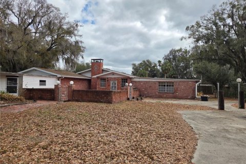 Casa en Plant City, Florida 5 dormitorios, 652.45 m2 № 2195103