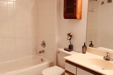 Copropriété à louer à Pompano Beach, Floride: 1 chambre, 58.81 m2 № 1968939 - photo 5