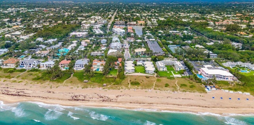 Adosado en Delray Beach, Florida 4 dormitorios, 414.99 m2 № 868831