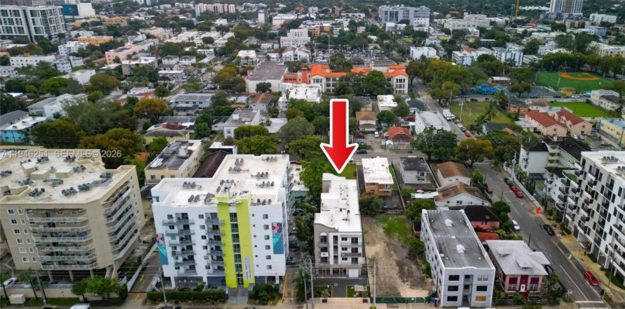 Studio in Miami, Florida № 2002585