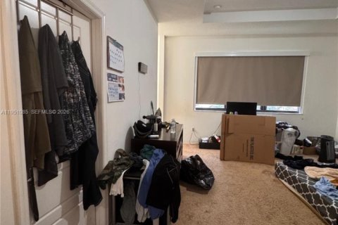 Снять в аренду таунхаус в Майами, Флорида 3 спальни, 179.86м2, № 2005999 - фото 13