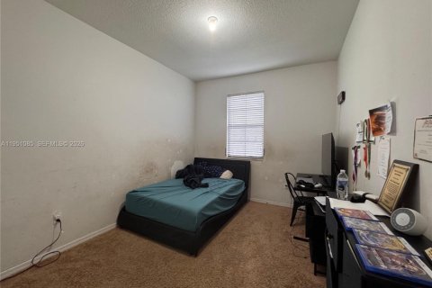 Снять в аренду таунхаус в Майами, Флорида 3 спальни, 179.86м2, № 2005999 - фото 9