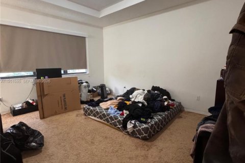 Снять в аренду таунхаус в Майами, Флорида 3 спальни, 179.86м2, № 2005999 - фото 20