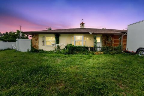 Villa ou maison à Hudson, Floride 2 chambres, 152.92 m2 № 2349197