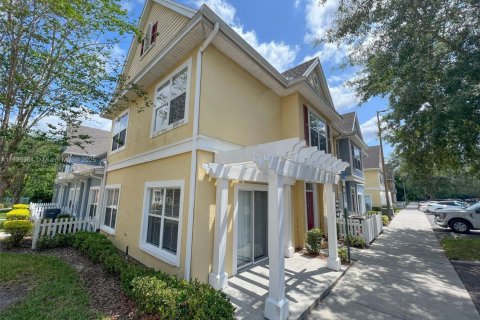 Купить таунхаус в Киссимми, Флорида 4 спальни, № 1985119 - фото 8