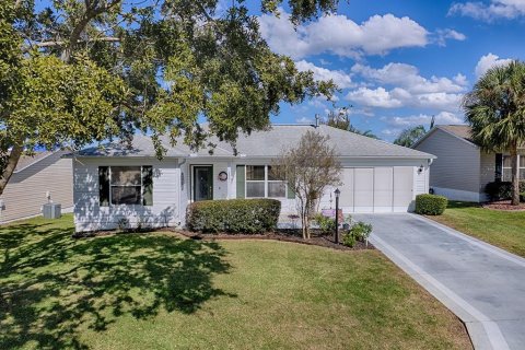Villa ou maison à The Villages, Floride 2 chambres, 128.39 m2 № 2434786