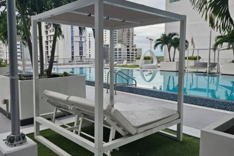 Copropriété à vendre à Miami, Floride: 2 chambres, 103.4 m2 № 2015499 - photo 6