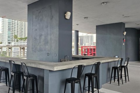 Copropriété à vendre à Miami, Floride: 2 chambres, 103.4 m2 № 2015499 - photo 11