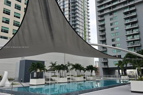 Copropriété à vendre à Miami, Floride: 2 chambres, 103.4 m2 № 2015499 - photo 4