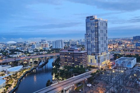 Copropriété à vendre à Miami, Floride: 2 chambres, 103.4 m2 № 2015499 - photo 26