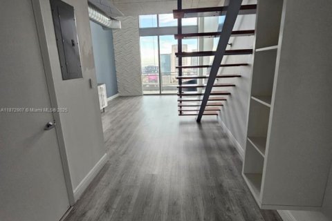 Copropriété à vendre à Miami, Floride: 2 chambres, 103.4 m2 № 2015499 - photo 29