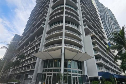 Condominio en Miami, Florida, 2 dormitorios  № 2015499