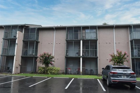 Condo in Altamonte Springs, Florida, 1 bedroom  № 1815115 - photo 27