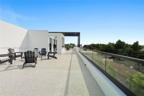 Villa ou maison à vendre à Fort Lauderdale, Floride: 5 chambres № 2001588 - photo 23