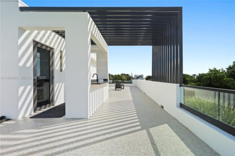 Villa ou maison à vendre à Fort Lauderdale, Floride: 5 chambres № 2001588 - photo 19