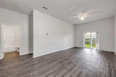 Condo in Edgewater, Florida, 2 bedrooms  № 1547181 - photo 10