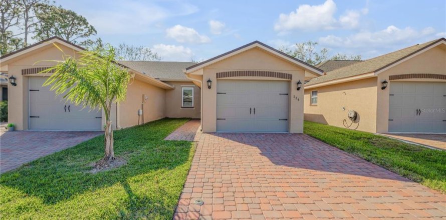 Condo in Edgewater, Florida, 2 bedrooms  № 1547181