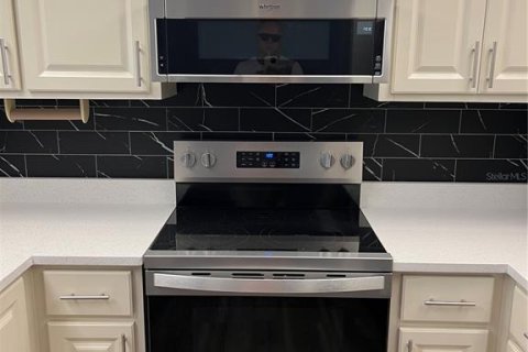 Condo in Port Orange, Florida, 2 bedrooms  № 1807250 - photo 4