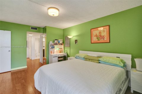Condominio en venta en Aventura, Florida, 1 dormitorio, 84.82 m2 № 1860600 - foto 19