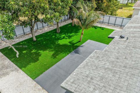 Villa ou maison à louer à Fort Lauderdale, Floride: 3 chambres, 136.29 m2 № 2033943 - photo 18