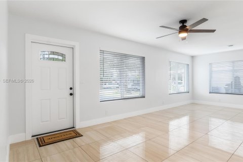 Villa ou maison à Fort Lauderdale, Floride 3 chambres, 136.29 m2 № 2033943