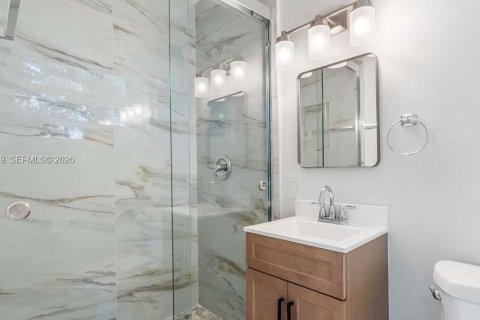 Villa ou maison à louer à Fort Lauderdale, Floride: 3 chambres, 136.29 m2 № 2033943 - photo 5