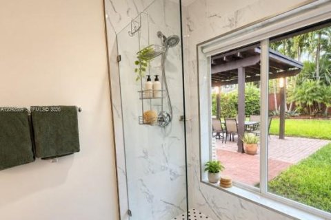 Casa en venta en Miami, Florida, 3 dormitorios, 158.58 m2 № 2386908 - foto 21