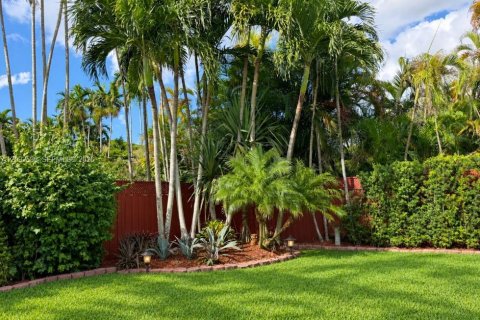 Casa en venta en Miami, Florida, 3 dormitorios, 158.58 m2 № 2386908 - foto 23