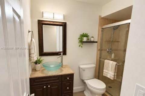 Casa en venta en Miami, Florida, 3 dormitorios, 158.58 m2 № 2386908 - foto 14