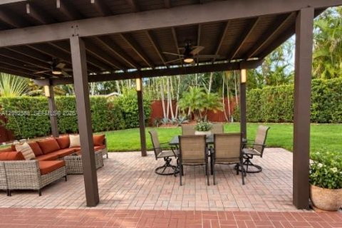 Casa en venta en Miami, Florida, 3 dormitorios, 158.58 m2 № 2386908 - foto 22