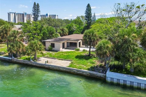 Terreno en venta en Saint Pete Beach, Florida № 2314439 - foto 22