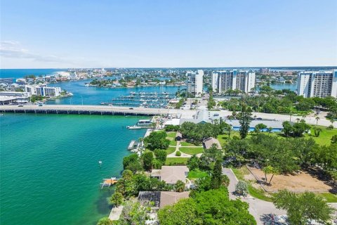 Terreno en venta en Saint Pete Beach, Florida № 2314439 - foto 14