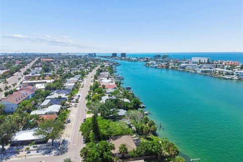 Terreno en venta en Saint Pete Beach, Florida № 2314439 - foto 11
