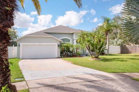 House in Orlando, Florida 3 bedrooms, 155.15 sq.m. № 2423896 - photo 2
