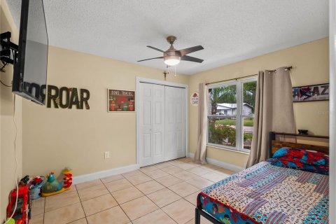 Villa ou maison à vendre à Port Charlotte, Floride: 4 chambres, 198.35 m2 № 2400252 - photo 24