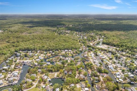 Terreno en venta en Weeki Wachee, Florida № 1620578 - foto 17