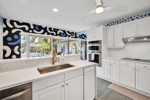 Villa ou maison à louer à Fort Lauderdale, Floride: 4 chambres, 194.91 m2 № 1958598 - photo 20