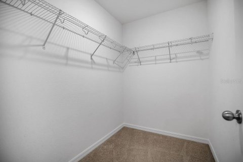 Villa ou maison à louer à Kissimmee, Floride: 4 chambres, 182.83 m2 № 1808712 - photo 25