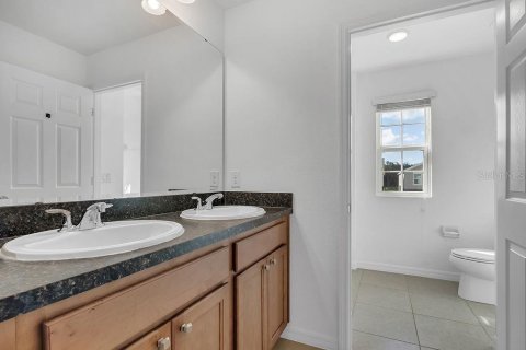 Villa ou maison à louer à Kissimmee, Floride: 4 chambres, 182.83 m2 № 1808712 - photo 21