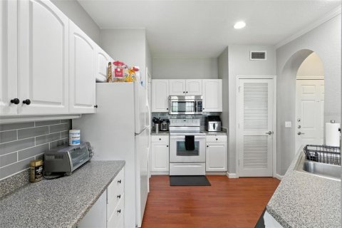 Copropriété à vendre à Orlando, Floride: 2 chambres, 93.27 m2 № 1824430 - photo 8