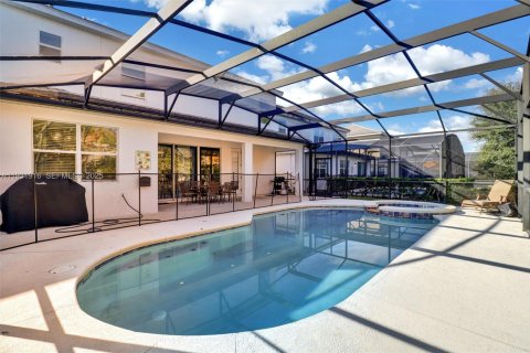 Casa en venta en Kissimmee, Florida, 5 dormitorios, 284.93 m2 № 2055154 - foto 23