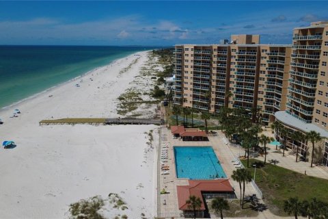 Copropriété à louer à Clearwater, Floride: 1 chambre, 72 m2 № 2152204 - photo 2