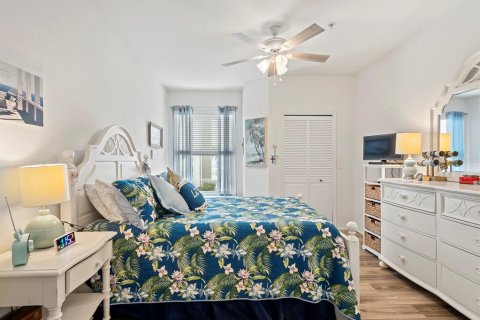 Condo in Orlando, Florida, 3 bedrooms  № 1870853 - photo 13