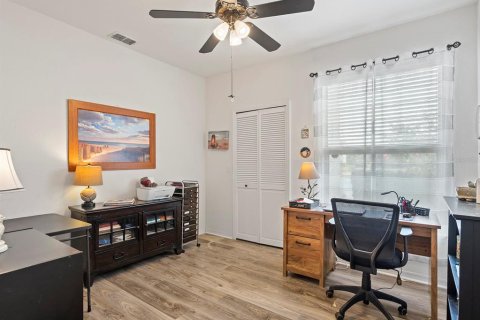 Condo in Orlando, Florida, 3 bedrooms  № 1870853 - photo 19