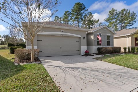 House in Brooksville, Florida 4 bedrooms, 191.84 sq.m. № 2110470 - photo 13