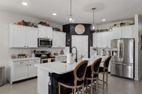 House in Brooksville, Florida 4 bedrooms, 191.84 sq.m. № 2110470 - photo 29