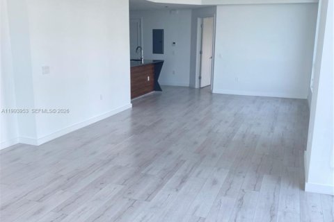 Copropriété à vendre à Miami, Floride: 2 chambres, 108.7 m2 № 2243388 - photo 3